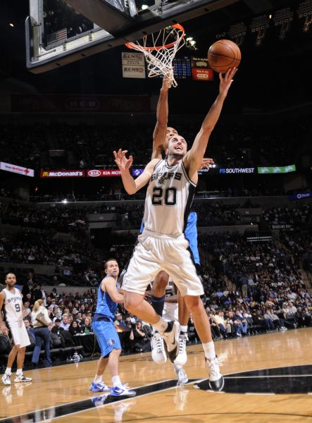 蒂姆关键节点突破纪录，C9带队取胜！